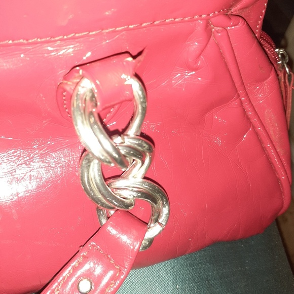 Red Patten Leather Handbag - Picture 3 of 3